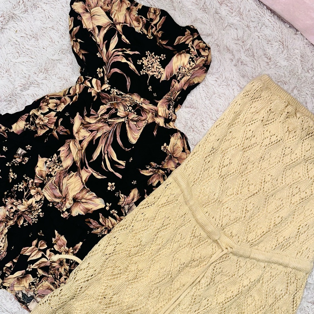 2 NWOT Rompers size L ✨